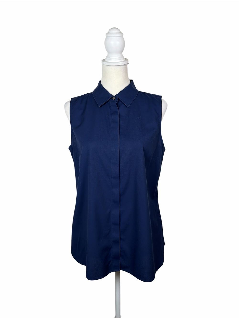 Talbots Wrinkle Resistant Sleeveless Button Front Blouse Size 8 Navy Blue Top